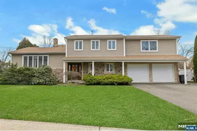 18 Harwood Place, Wayne, NJ 07470 - Photo 1