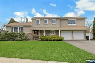 18 Harwood Pl, Wayne, NJ 07470 - Photo 1