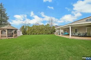 18 Harwood Pl, Wayne, NJ 07470 - Photo 7