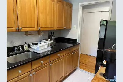 3030 Edwin Avenue 2 A #2 A, Fort Lee, NJ 07024 - Photo 9