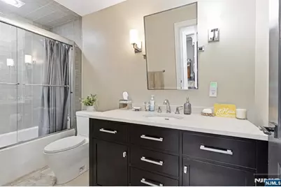 119 Hudson Cove, Edgewater, NJ 07020 - Photo 35