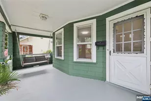 42 Walnut St, Rutherford, NJ 07070 - Photo 5