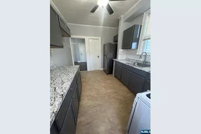 329 Columbia Avenue 1st Flr #1st flr, Jersey City, NJ 07307 - Photo 3