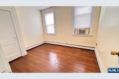 758 Hamilton Street 2 #2, Harrison, NJ 07029 - Photo 7