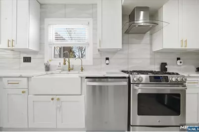 415-417 19th Avenue, Paterson, NJ 07504 - Photo 13