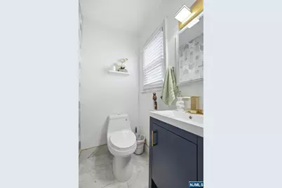 415-417 19th Avenue, Paterson, NJ 07504 - Photo 19