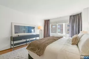 3219 City Pl, Edgewater, NJ 07020 - Photo 13