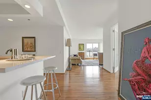 3219 City Pl, Edgewater, NJ 07020 - Photo 5