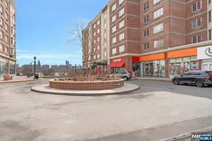 3219 City Pl, Edgewater, NJ 07020 - Photo 27