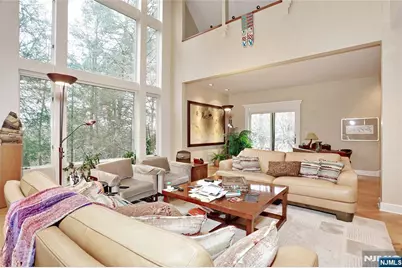 8 Red Rock Trail, Saddle River, NJ 07458 - Photo 11