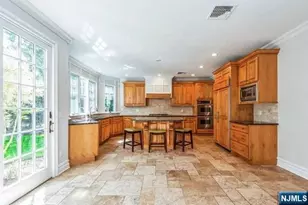 85 Everett St, Closter, NJ 07624 - Photo 11
