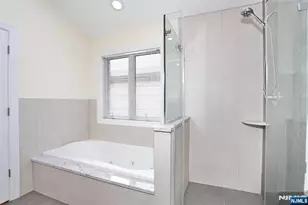 223 Grant Ave, Cliffside Park, NJ 07010 - Photo 27