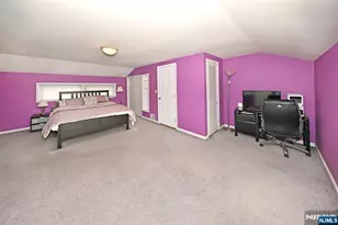 217 Sweetbriar Pl, Paramus, NJ 07652 - Photo 13