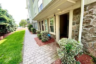 1625 Paterson Plank Road 18, Secaucus, NJ 07094 - Photo 1