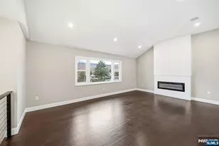 550 Ramapo Valley Rd, Oakland, NJ 07436 - Photo 5