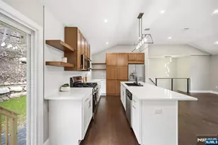 550 Ramapo Valley Rd, Oakland, NJ 07436 - Photo 13