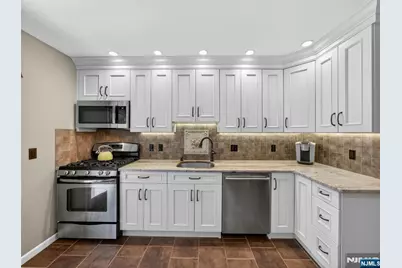 219 Kociemba Drive, River Vale Township, NJ 07675 - Photo 15