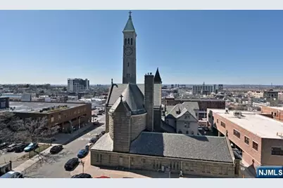 10 Huron Avenue 8J #8J, Jersey City, NJ 07306 - Photo 25