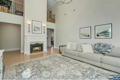 533 W Saddle River Road, Upper Saddle River, NJ 07458 - Photo 5