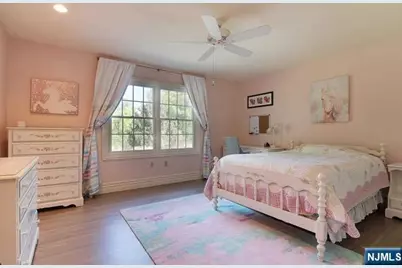 533 W Saddle River Road, Upper Saddle River, NJ 07458 - Photo 25