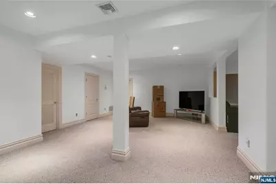 533 W Saddle River Road, Upper Saddle River, NJ 07458 - Photo 31