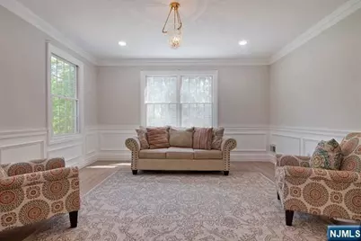 533 W Saddle River Road, Upper Saddle River, NJ 07458 - Photo 7