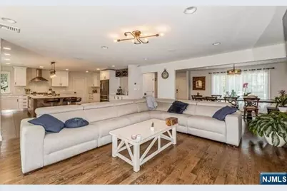 24 Jefferson Avenue, Tenafly, NJ 07670 - Photo 7