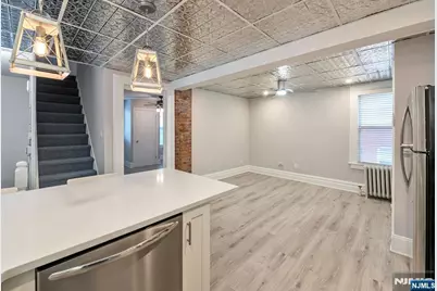 204 Forest Street 2 #2, Montclair, NJ 07042 - Photo 9