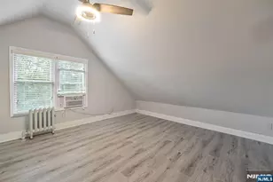 204 Forest Street 2, Montclair, NJ 07042 - Photo 19