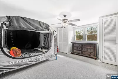 183 Ames Avenue, Bergenfield, NJ 07621 - Photo 19