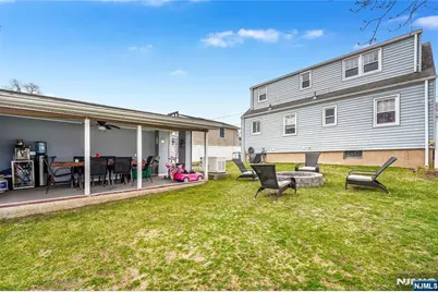 183 Ames Avenue, Bergenfield, NJ 07621 - Photo 25