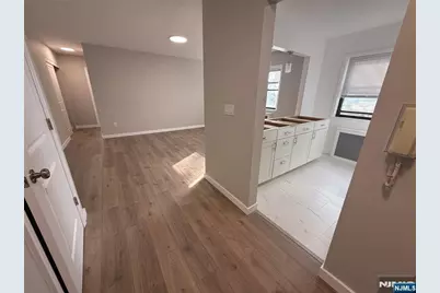 400 Park Place 1F #1F, Fort Lee, NJ 07024 - Photo 3