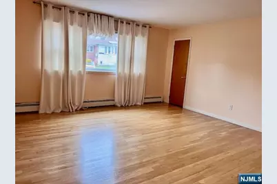 661 Clinton Place, Ridgefield, NJ 07657 - Photo 21