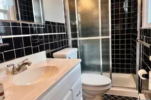 661 Clinton Pl, Ridgefield, NJ 07657 - Photo 15