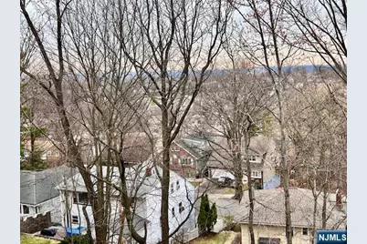 661 Clinton Place, Ridgefield, NJ 07657 - Photo 25