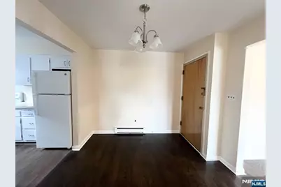 297 Union Avenue 4 #4, Rutherford, NJ 07070 - Photo 13