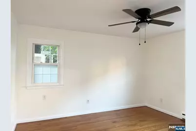 297 Union Avenue 4 #4, Rutherford, NJ 07070 - Photo 5