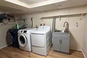 33 Center Street 1, Midland Park, NJ 07432 - Photo 23