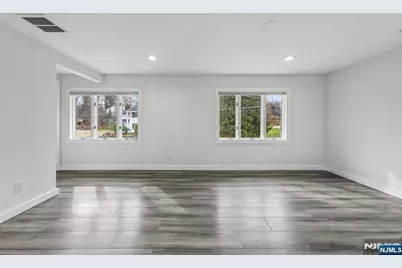 13 Munsey Road, Emerson, NJ 07630 - Photo 17