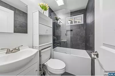 13 Munsey Road, Emerson, NJ 07630 - Photo 25