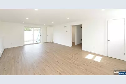 269 Columbia Terrace, Paramus, NJ 07652 - Photo 21