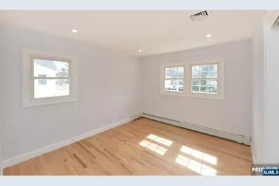 269 Columbia Terrace, Paramus, NJ 07652 - Photo 17
