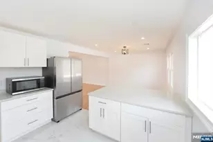 269 Columbia Terrace, Paramus, NJ 07652 - Photo 5