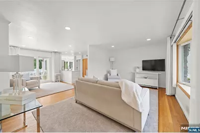 99 Normandy Road, Clifton, NJ 07013 - Photo 5