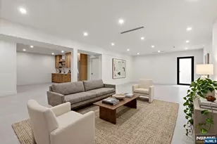 320 Spencer Pl, Paramus, NJ 07652 - Photo 25