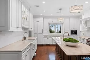 8 Stanton Rd, Tenafly, NJ 07670 - Photo 9