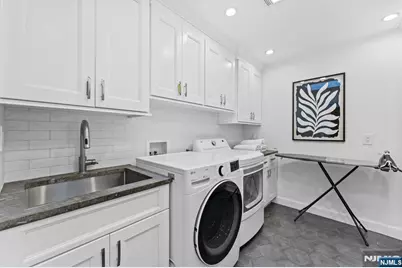 8 Stanton Road, Tenafly, NJ 07670 - Photo 23