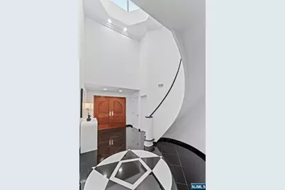 8 Stanton Road, Tenafly, NJ 07670 - Photo 13