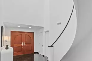 8 Stanton Rd, Tenafly, NJ 07670 - Photo 13