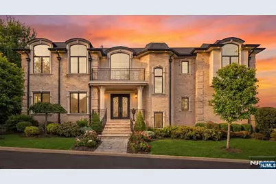 111 Demarest Avenue, Englewood Cliffs, NJ 07632 - Photo 1